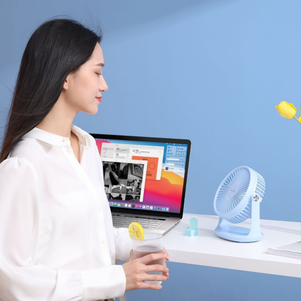Quạt Mini Để Bàn YOOBAO F2 PRO Tích Điện Pin 10.000 mAh Lồng Quạt 16cm Mô Phỏng Gió Tự Nhiên 3 Mức Gió Nhỏ Gọn Giảm Tiếng Ồn Quạt Mini Để Bàn YOOBAO F2 PRO Tích Điện Pin 10.000 mAh Lồng Quạt 16cm Mô Phỏng Gió Tự Nhiên 3 Mức Gió Nhỏ Gọn Giảm Tiếng Ồn - Ảnh 6